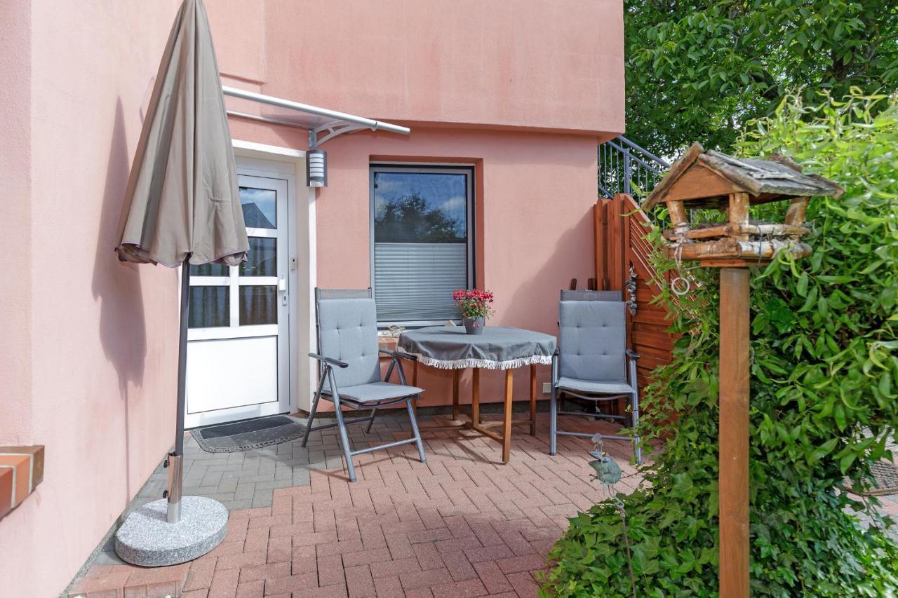 Ferienwohnungen Becker "Sonne & Meer" Und "Strandliebe" Kuehlungsborn Exterior photo